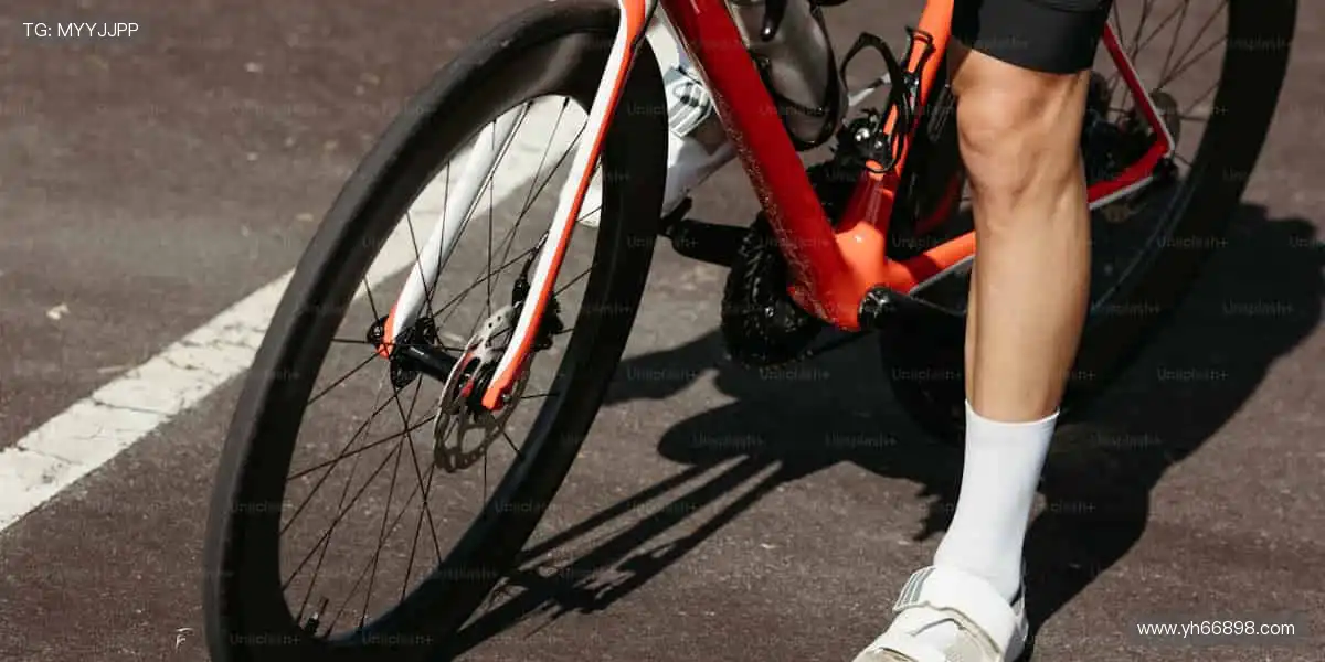 从球鞋到纪念衫，每一件都是热爱的勋章！👟